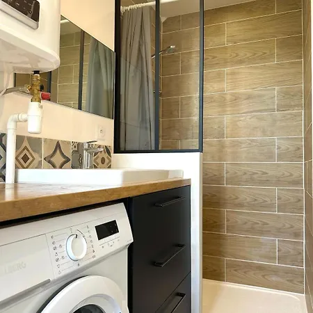 #yellowcenter #20m Jardin Public アパート