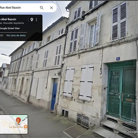 アパート #yellowcenter #20m Jardin Public